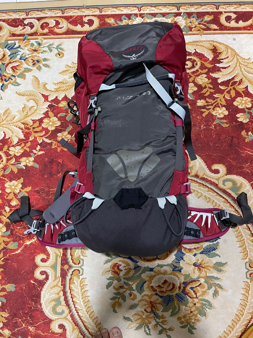 Osprey hotsell luna 75