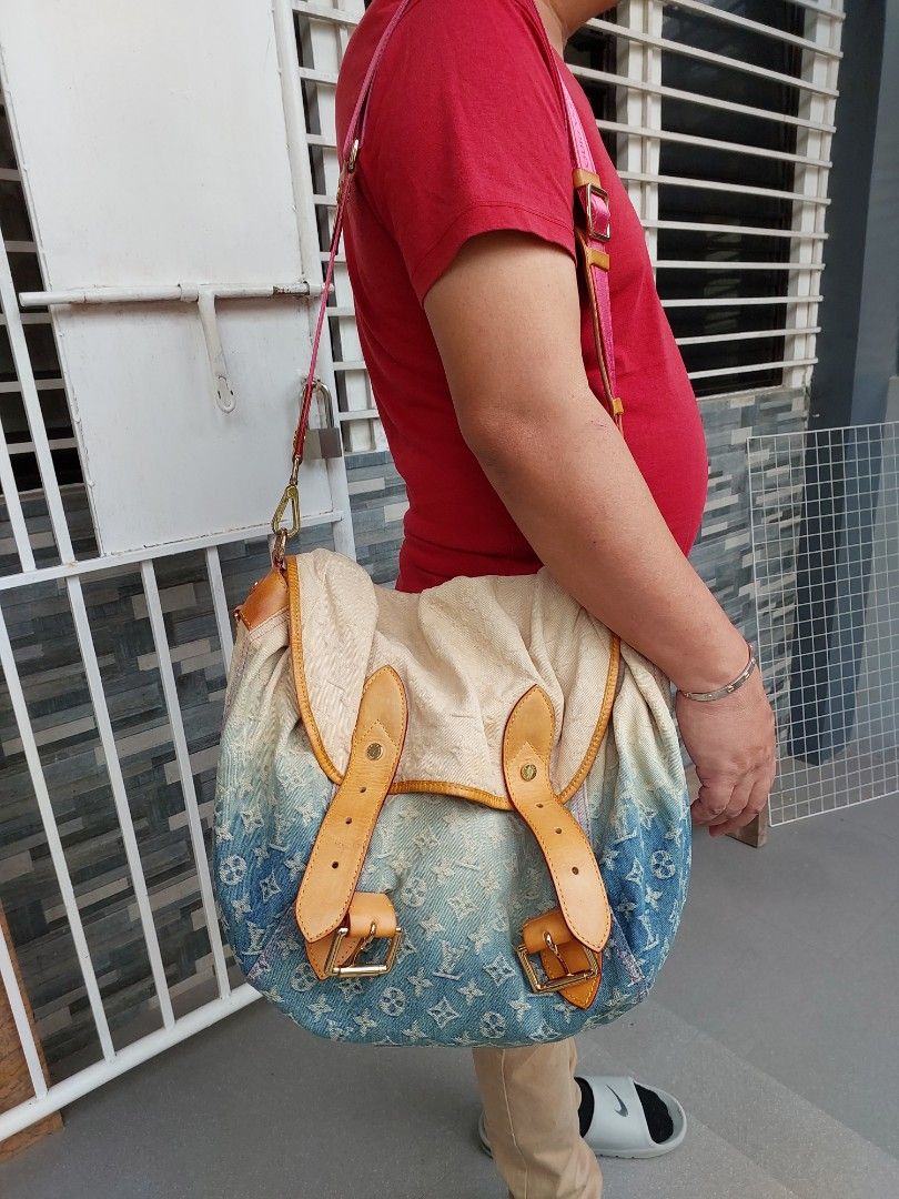 P4,500 only, Denim sling bag, no. 20000, Women's Fashion, Bags