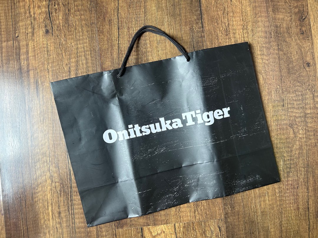 paper bag onitsuka tiger