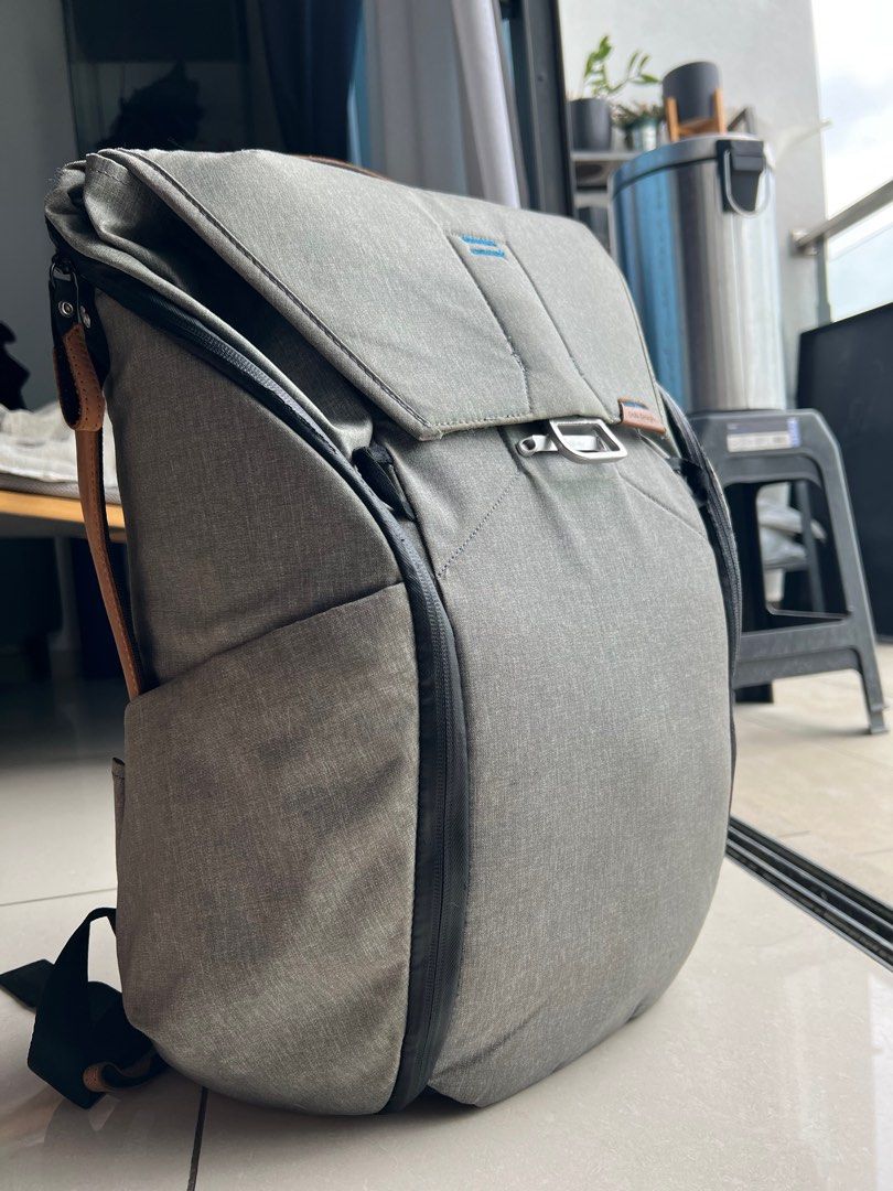 Peak design everyday backpack V1 30L, Luxury, Bags & Wallets on