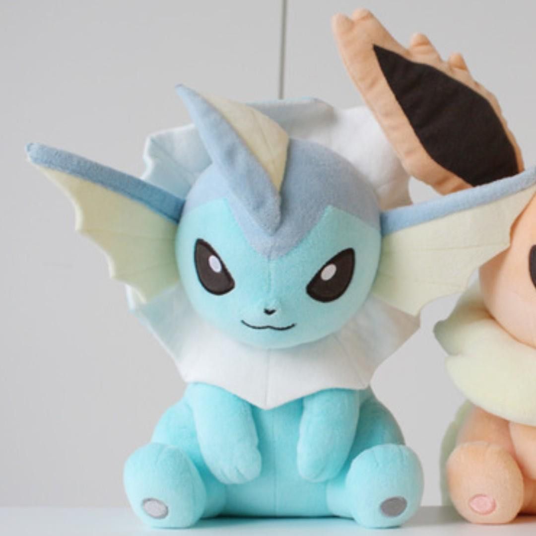 Peluche Pokémon Eevee Soft Hug Series - Vaporeon, Évolition, Flareon - Neuve