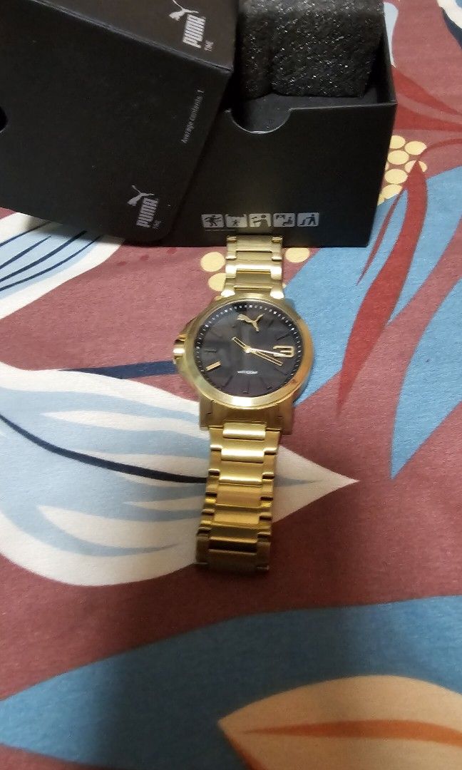 Puma company watch store