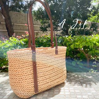 （分類：）位於 。 由 __ajik__ 提交（商品編號 1244284221，圖片 1）。簡介： 。