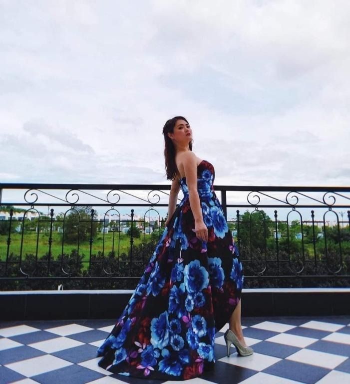White prom dress with blue flowers store