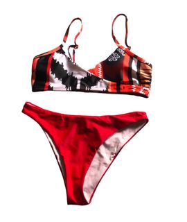 (Category: ) located in . Submitted by clutteroffiona (Listing ID 1244381148, Image 1). Description: .