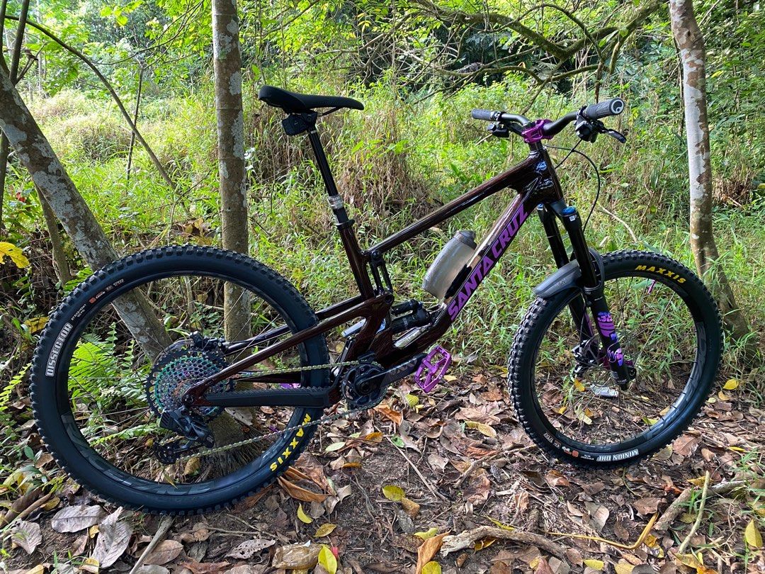 Santa cruz 2025 nomad 2021 eggplant