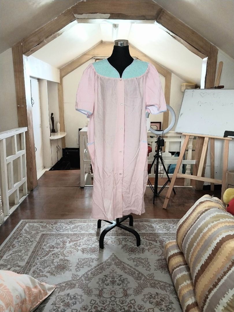Simply basic sleepwear nightgown top