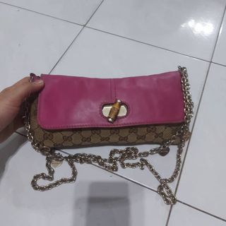 (Category: ) located in . Submitted by dewikemala78 (Listing ID 1244402137, Image 1). Description: .