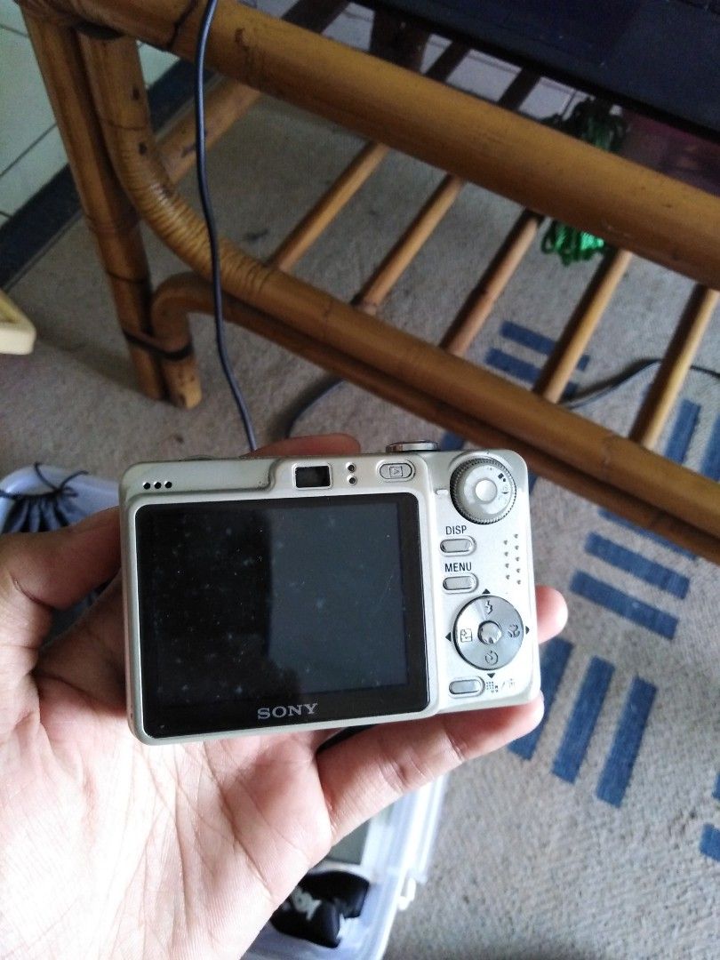 Sony cybershot 7.2, Photography, Cameras on Carousell