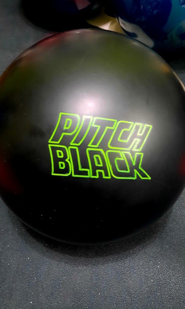 Storm PITCH BLACK bowling ball, Sports Equipment, Sports & Games