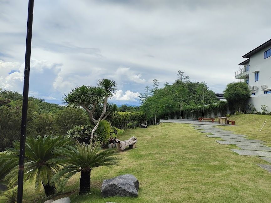 Stunning 910sqm Ayala Greenfield House & Lot on Carousell