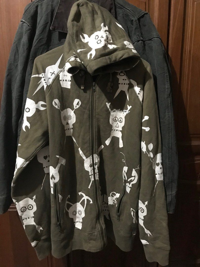 Stussy hot sale skull hoodie