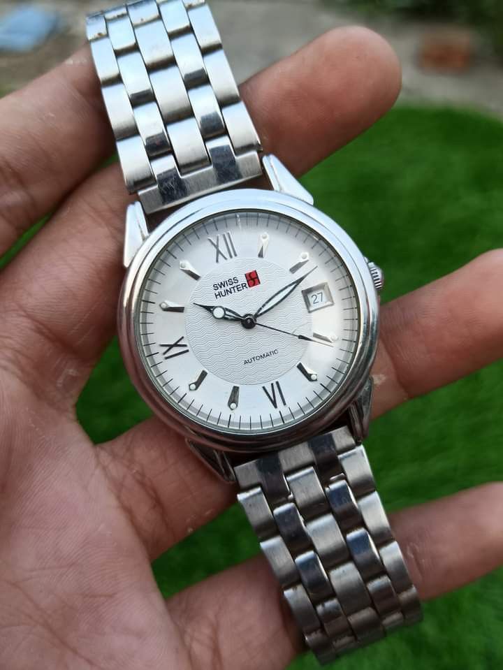 Swiss hunter new arrivals watch