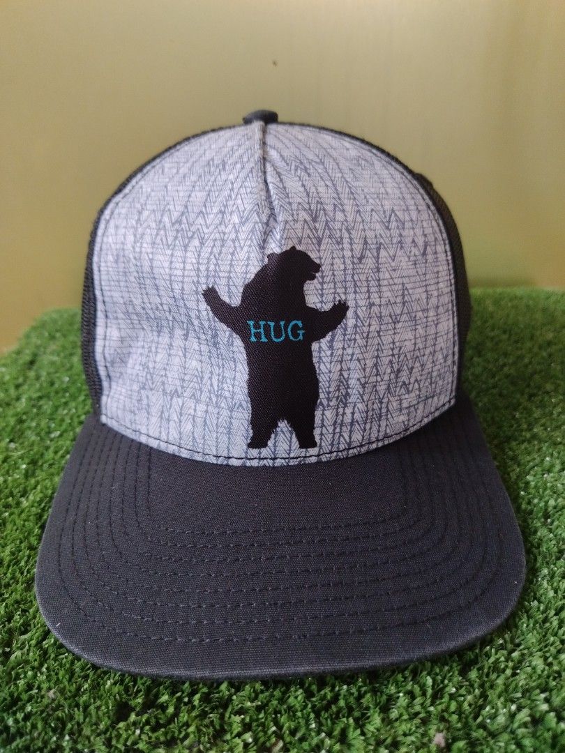 Prana bear best sale hug hat
