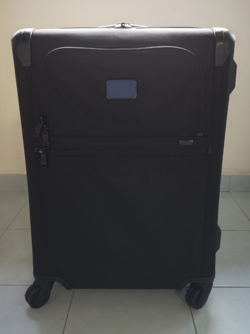 Tumi alpha 2 spinner shop