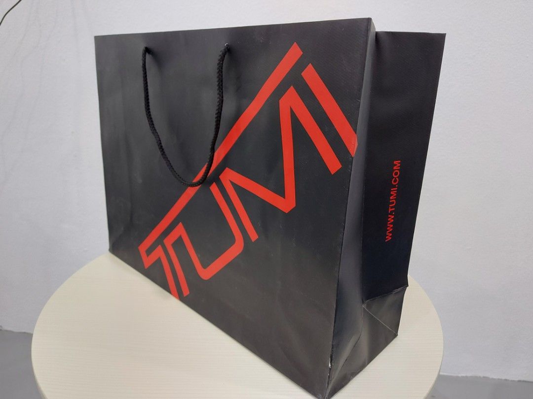Tumi store paper bag