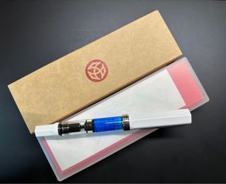 （分類：）位於 。 由 plutorrr 提交（商品編號 1244319864，圖片 1）。簡介： 。