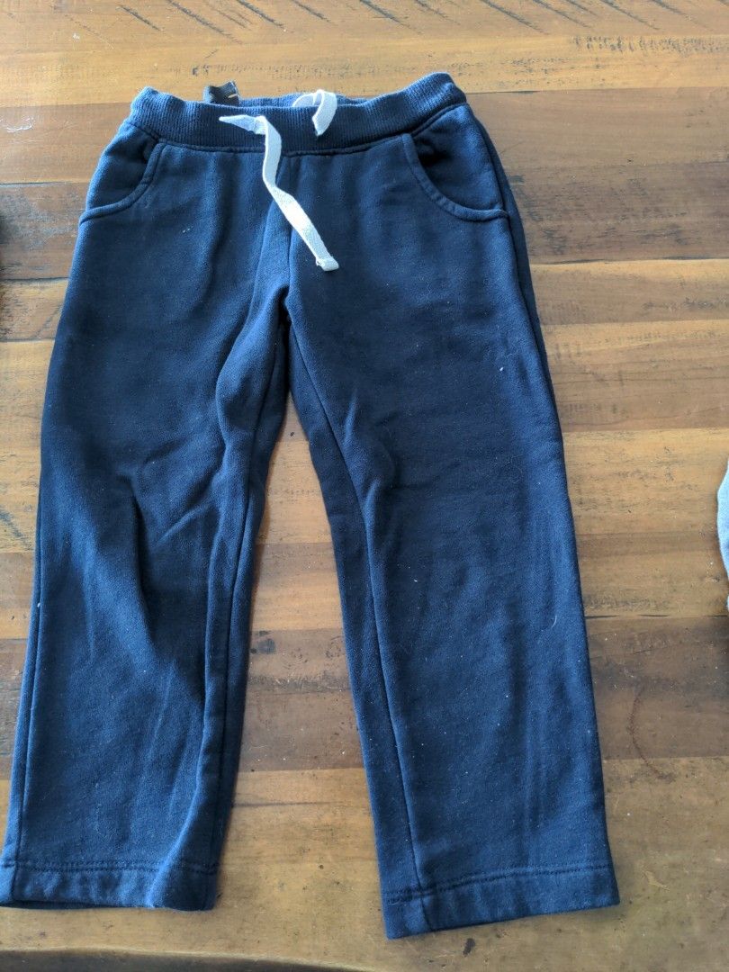 3 year shop old joggers