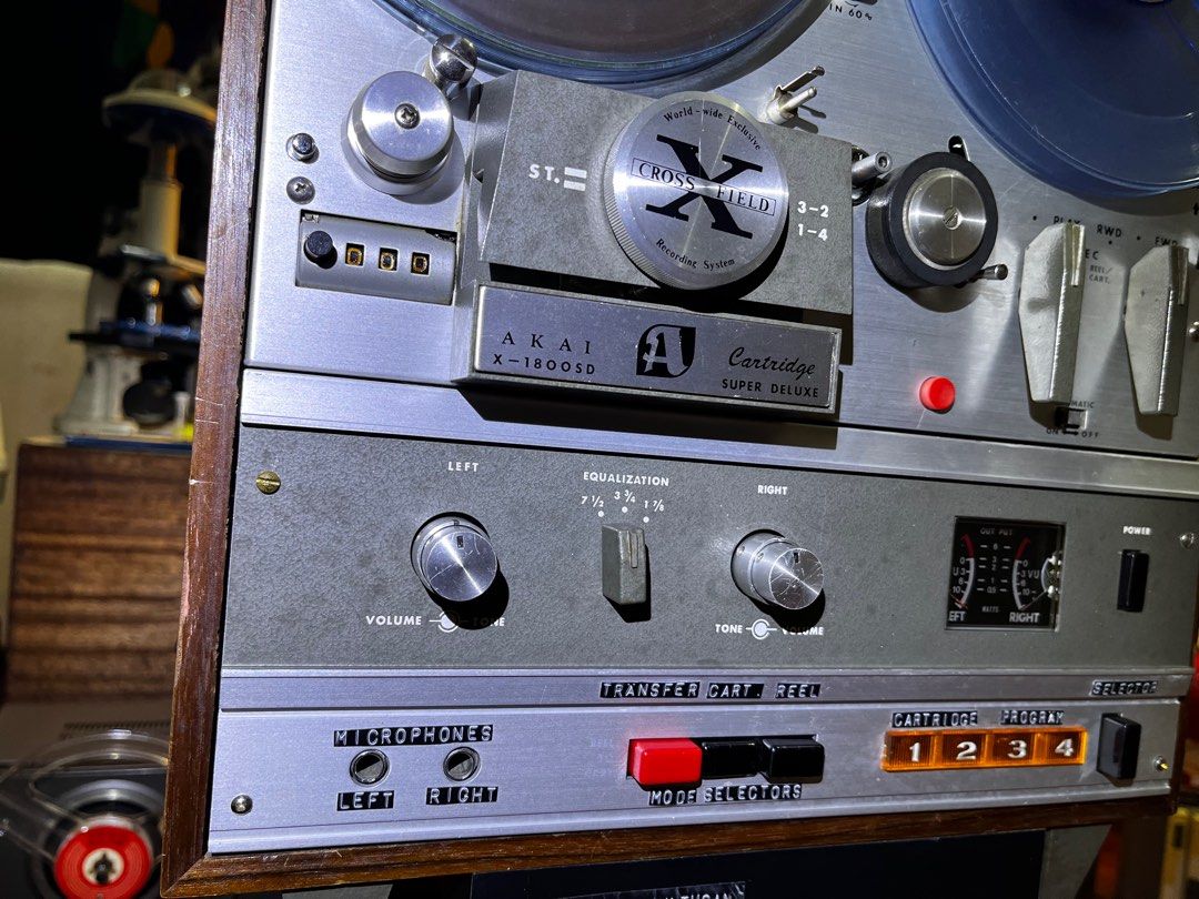Vintage 70s Akai X-1800SD 4 Track Reel to Reel Stereo Recorder w/ 8 Track  Stereo Cartridge - Woodgrain