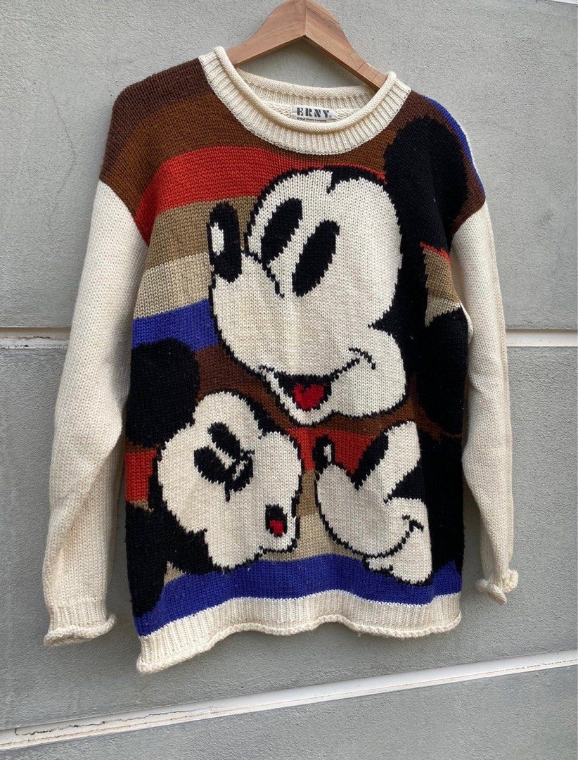 Mickey mouse knit sweater top