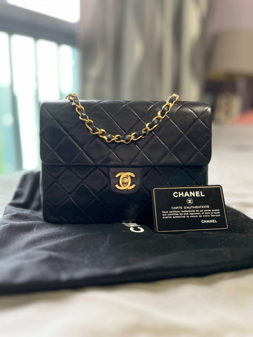 Vintage Chanel Classic Mini 20