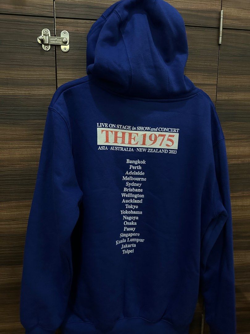 WTS WTT the 1975 merch tour hoodie