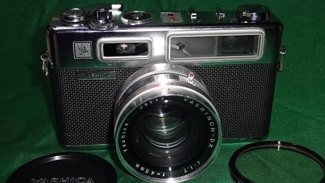 Presque Mint Yashica Electro 35 Gt Télémètre Appareil Photo 45mm F/1.7 Verre De
