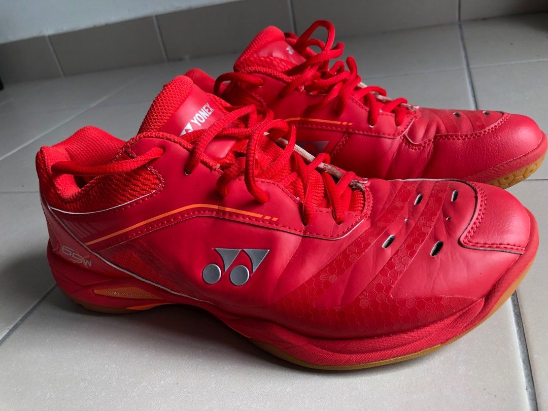Yonex 65w shoes on sale