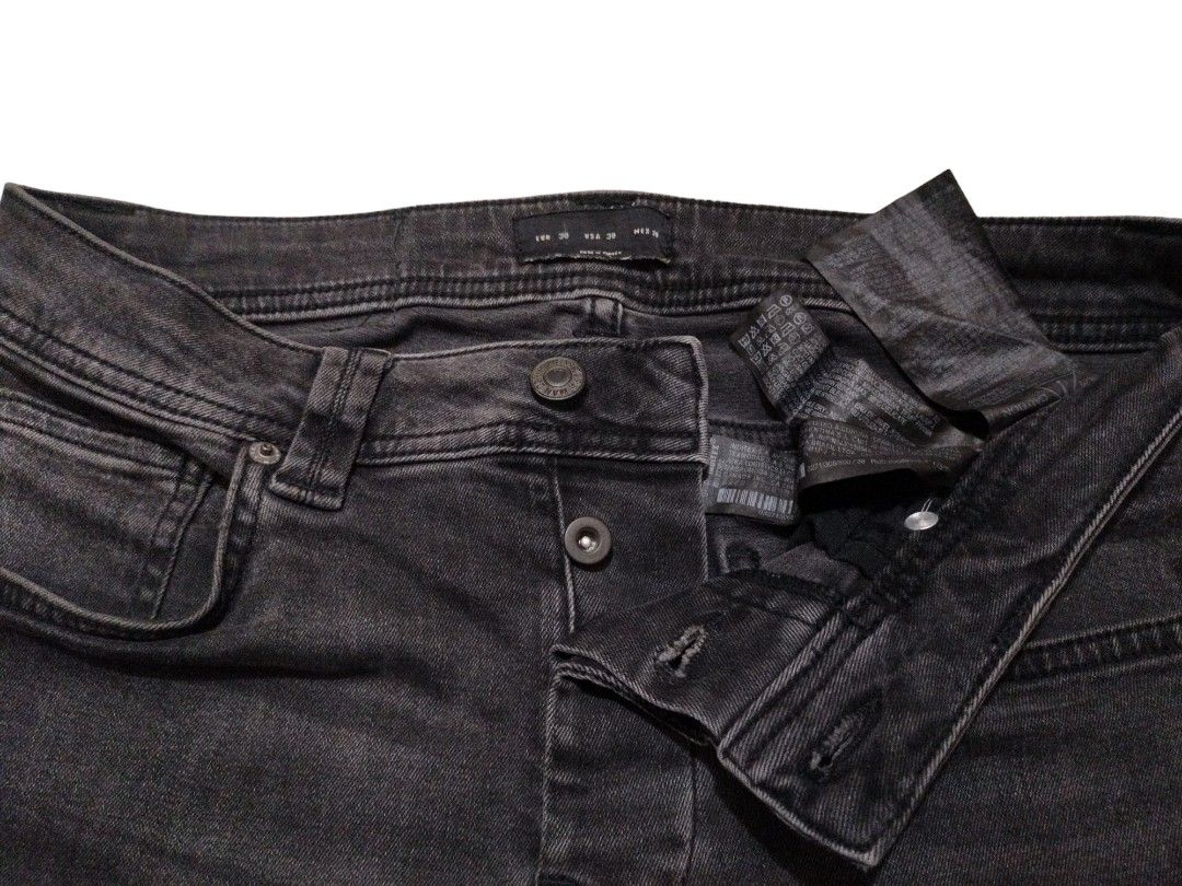 Zara Man Biker Jeans, Men'S Fashion, Bottoms, Jeans On Carousell