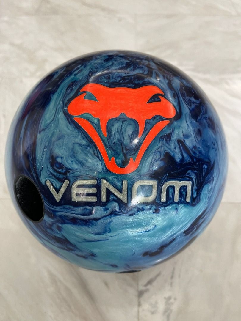 13lb Motiv Coral Venom Bowling Ball, Sports Equipment, Sports & Games