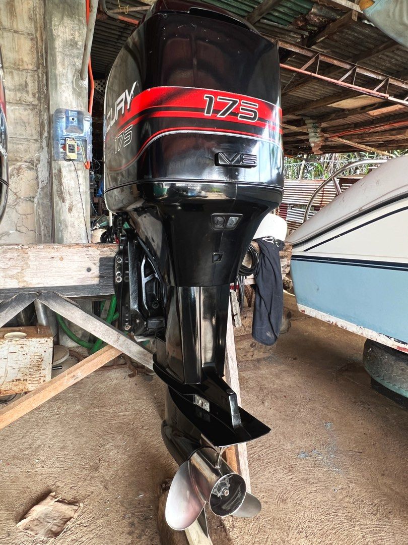 175hp Mercury Outboard Engine (Category: Fishing) located in Manila. Submitted by boats_and_engines (Listing ID 1244491877, Image 2). Description: .
