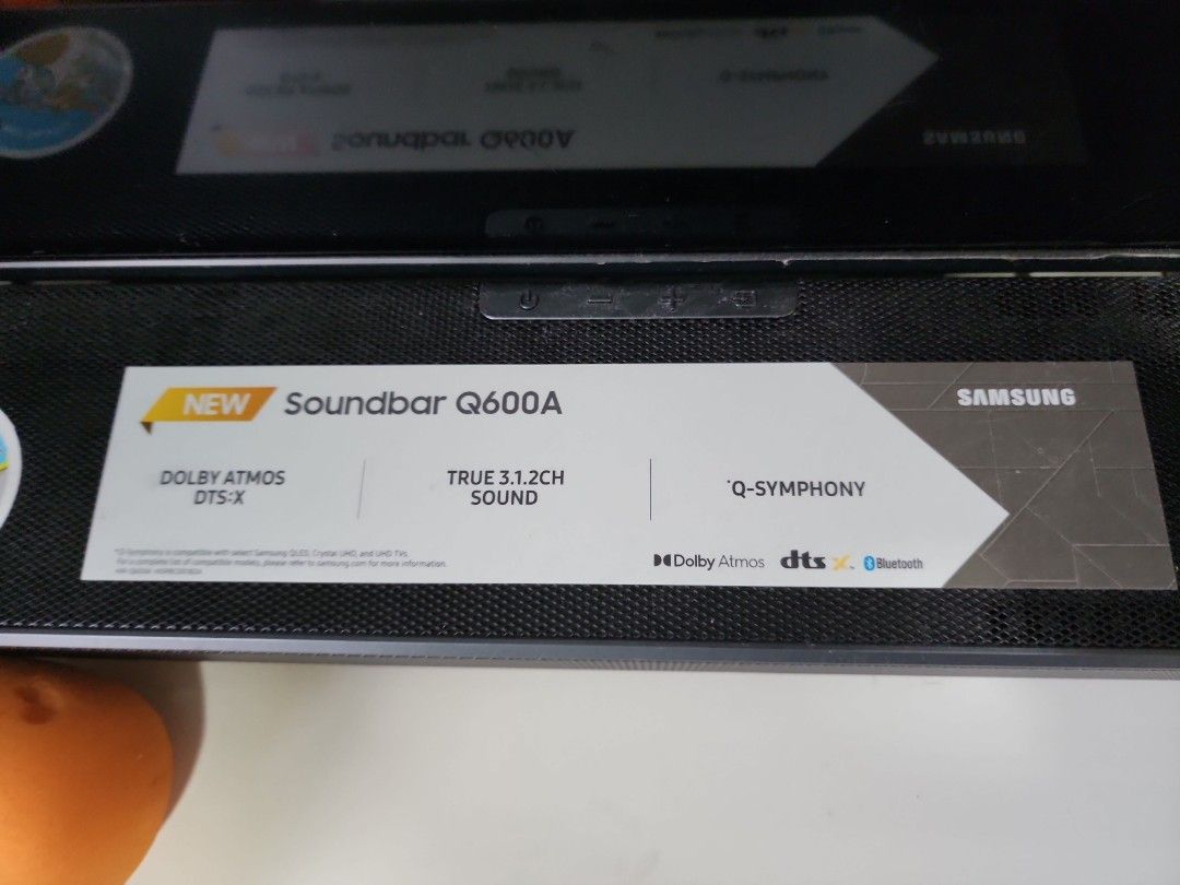 55 inch Samsung TV and Soundbar Q60A, TV & Home Appliances, TV