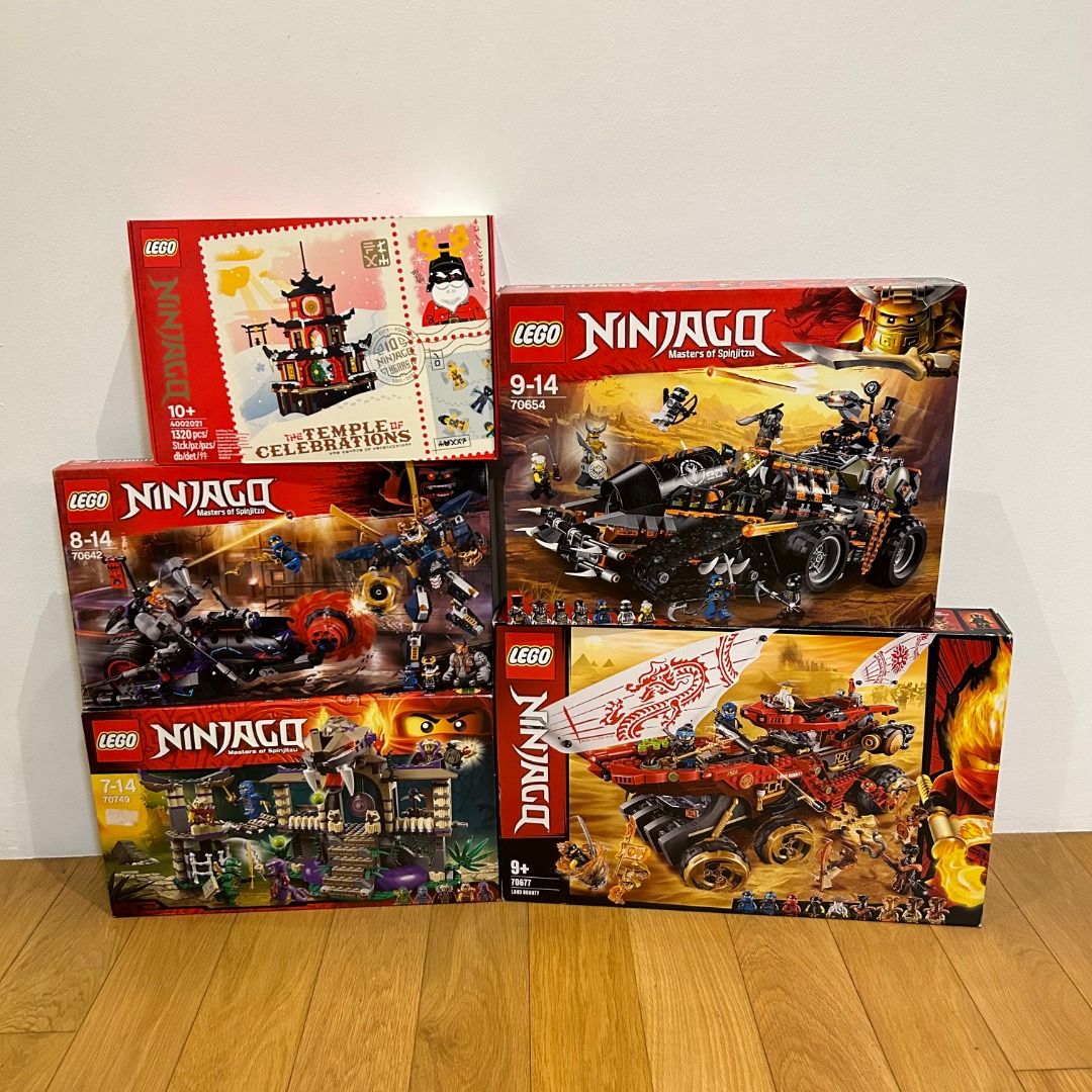 5 sets MISB Lego 70653 70654 70677 70749 4002021 Firstbourne