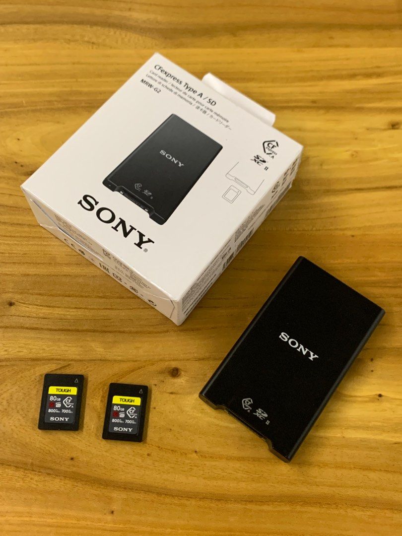 95% New Sony CFExpress Type A/SD card reader & 80GB Sony CF