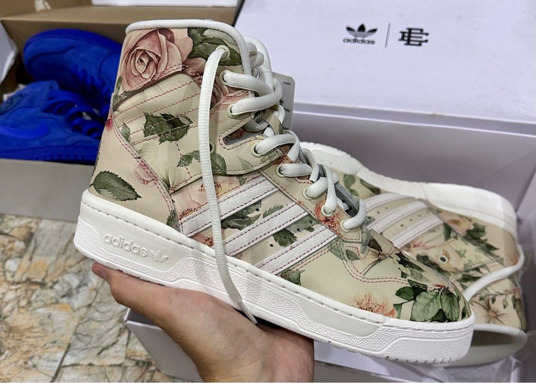 Adidas originals deals rivalry hi og