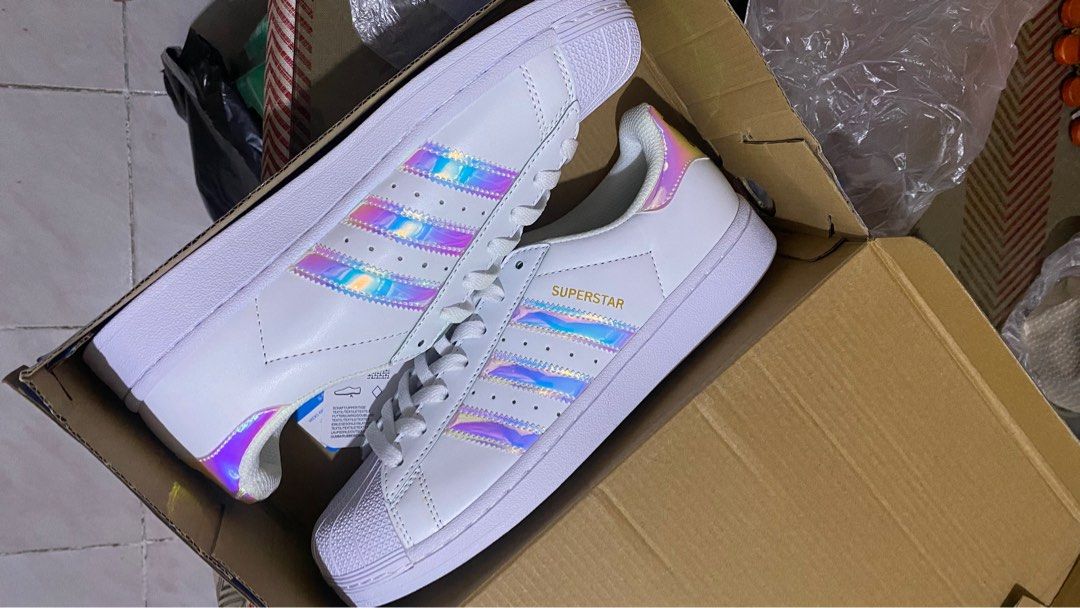 ADIDAS SUPERSTAR GLOW