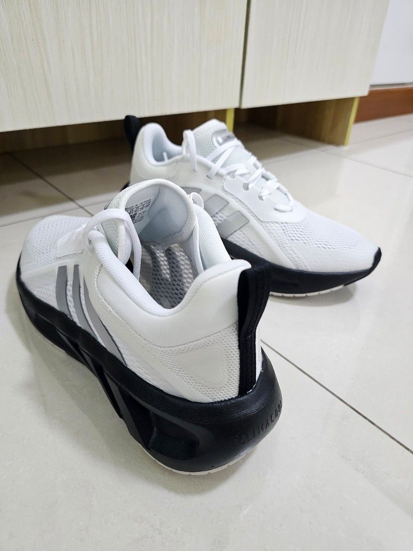 PRICED TO SELL Adidas Ventador Climacool M HQ4182 Men s Fashion