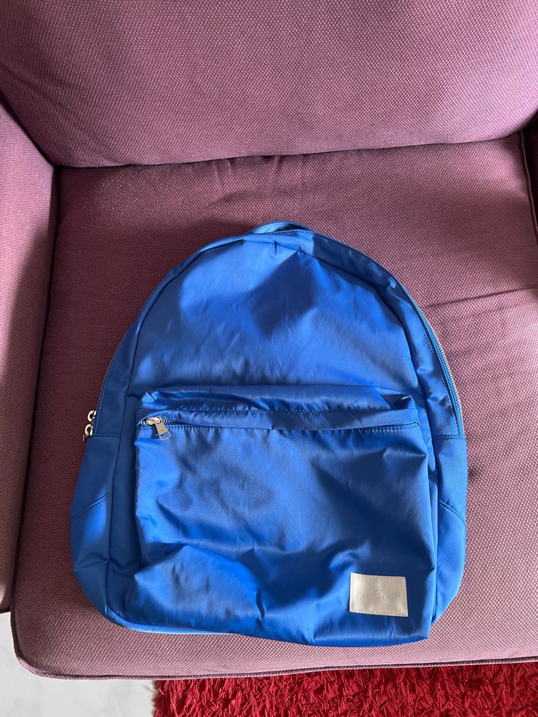 Agnes b deals sport bag