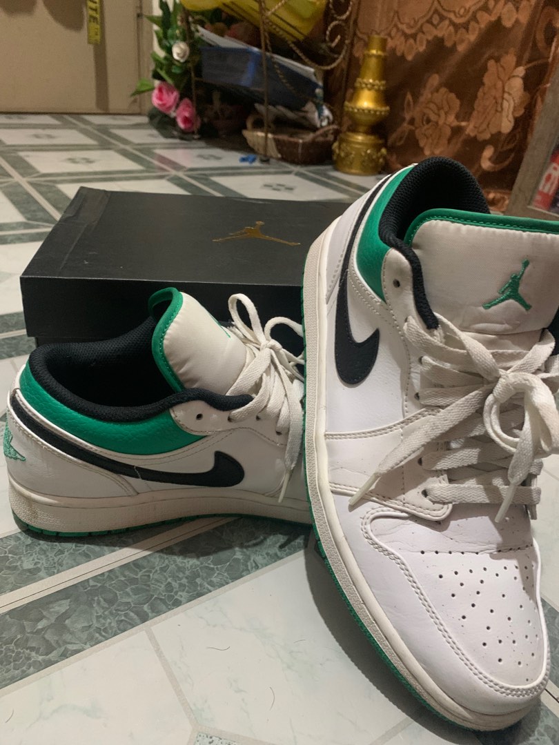 black and green jordan 1 low