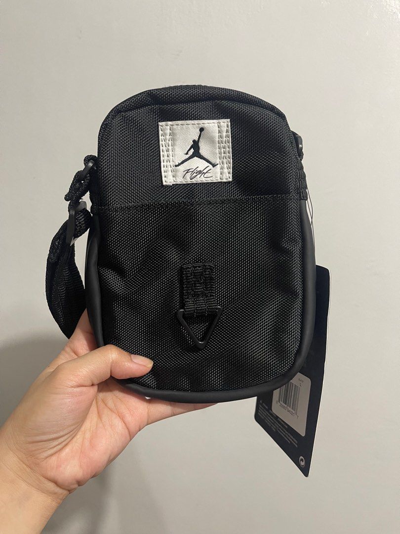 Air jordan deals sling backpack