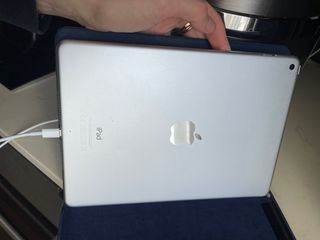 （分類：）位於 。 由 everythingwillbedeletedmarch31 提交（商品編號 1244535084，圖片 1）。簡介： 。