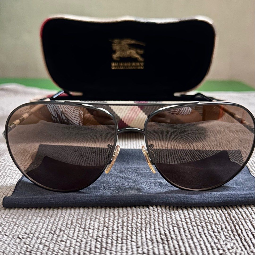AUTHENTIC BURBERRY metal Aviator sunglasses Men s Fashion