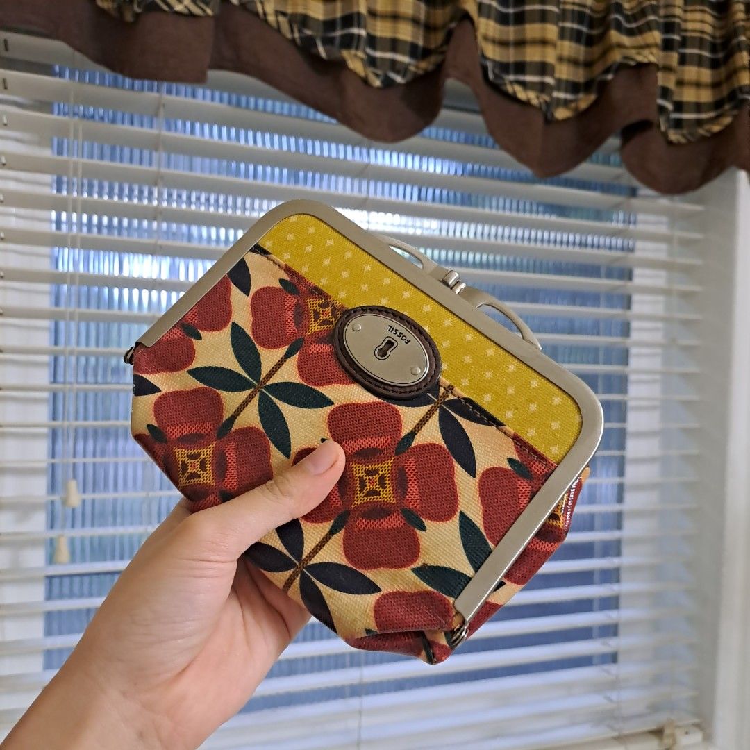Authentic Fossil Keyper Makeup Kiss Lock Makeup Vintage Red Floral Yellow Polka Purse Pouch