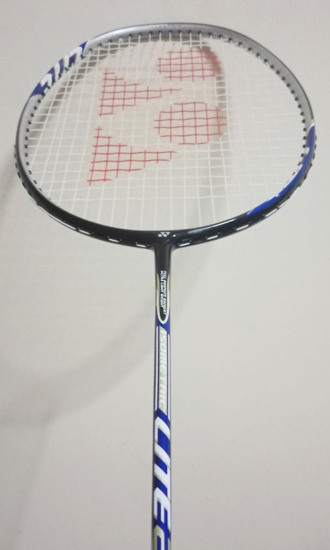 Badminton racquet Yonex isometric lite 2 racket, Sports Equipment ...