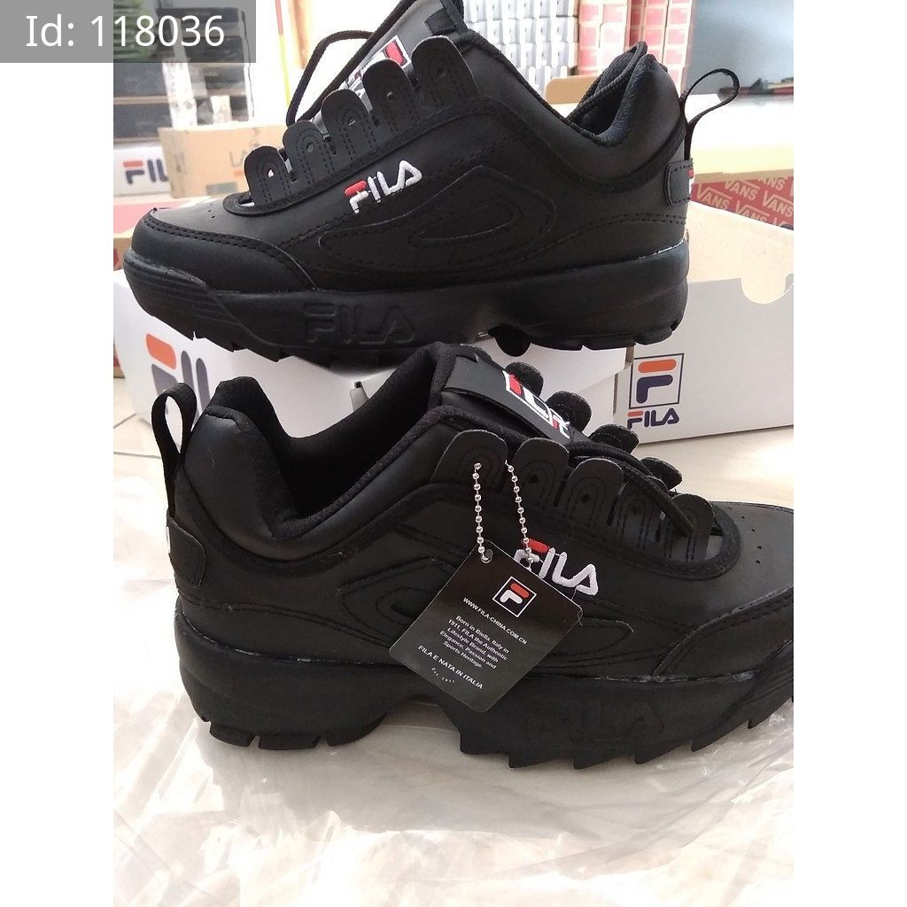Fila tractor negra store