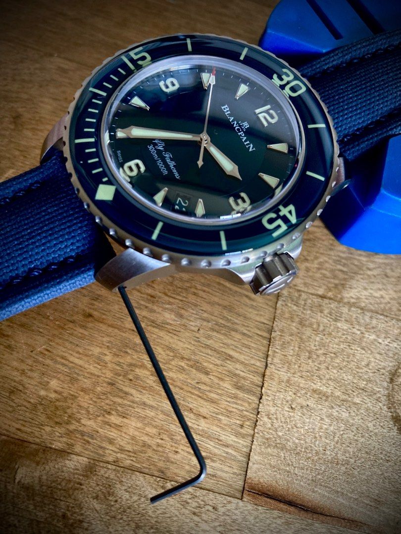 Blancpain strap changing tool 2025