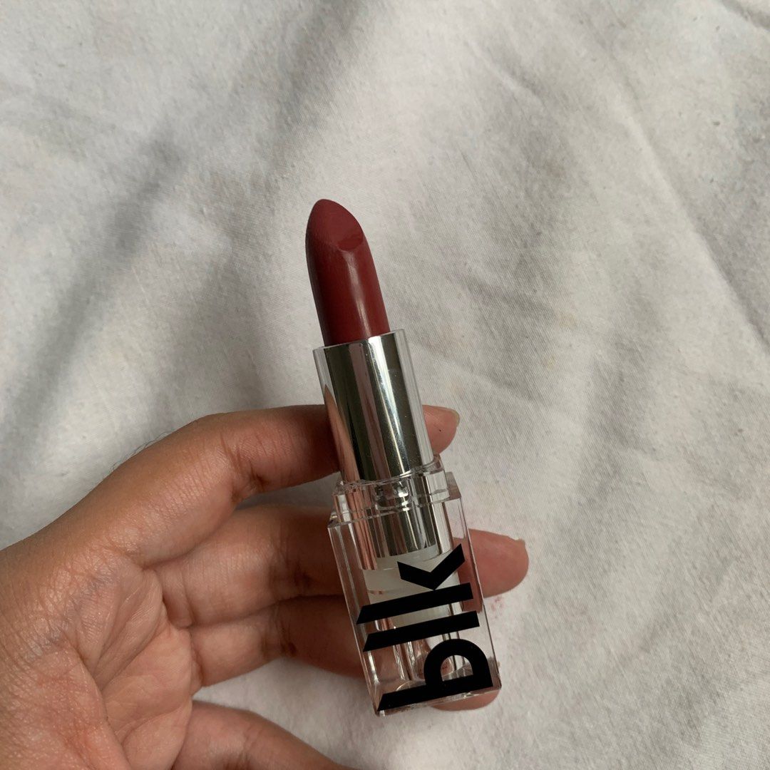 Blk Matte Lipstick in the Shade Charming (Category: Makeup) located in Quezon City. Submitted by danalou (Listing ID 1244566137, Image 2). Description: Swatched only Never used on the lips .