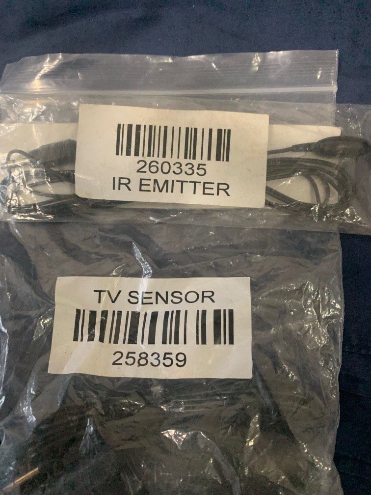 Bose Lifestyle Tv Sensor and Bose IR 260335 Emitter, Audio, Soundbars