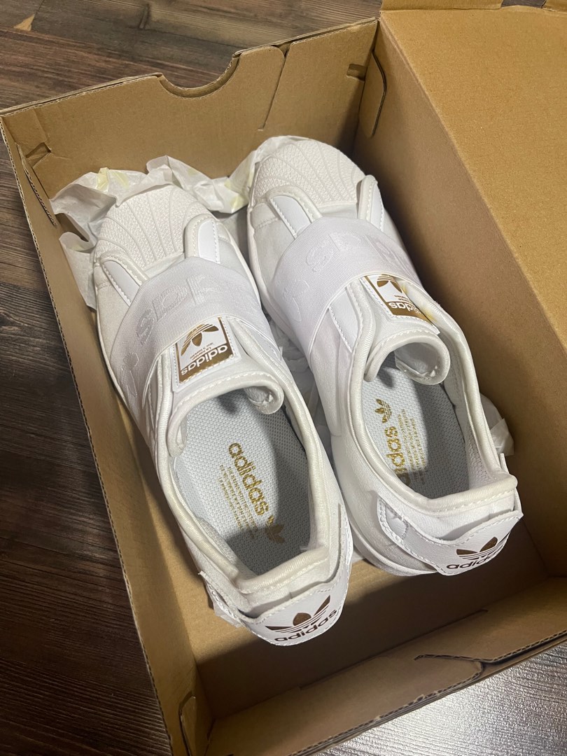 Brand New Adidas Superstar Slip on sneakers UK4 US4.5 EUR36.5