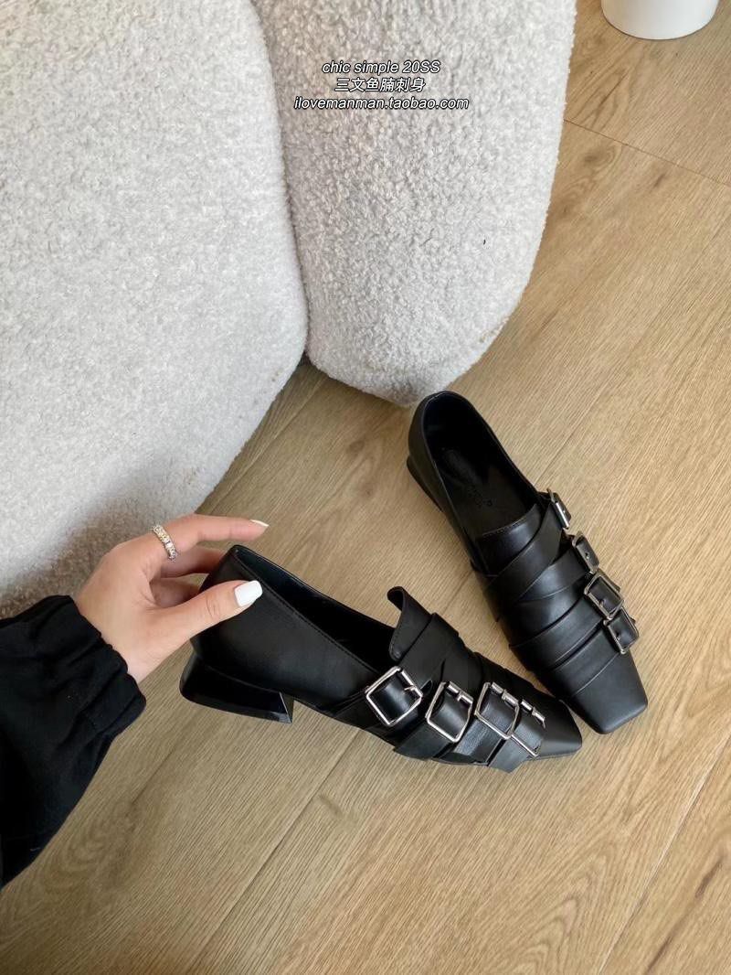 Brand new Belted Loafer